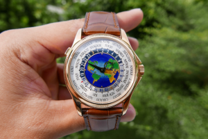 Patek Philippe_World Time_5131_Automatic_Yellow Gold case_Crocodile skin bracelet_Men's watches/unisex_PP240HU caliber_Sapphire glass Patek Philippe_World Time_5131_Automatic_Yellow Gold case_Crocodile skin bracelet_Men's watches/unisex_PP240HU caliber_Sapphire glass